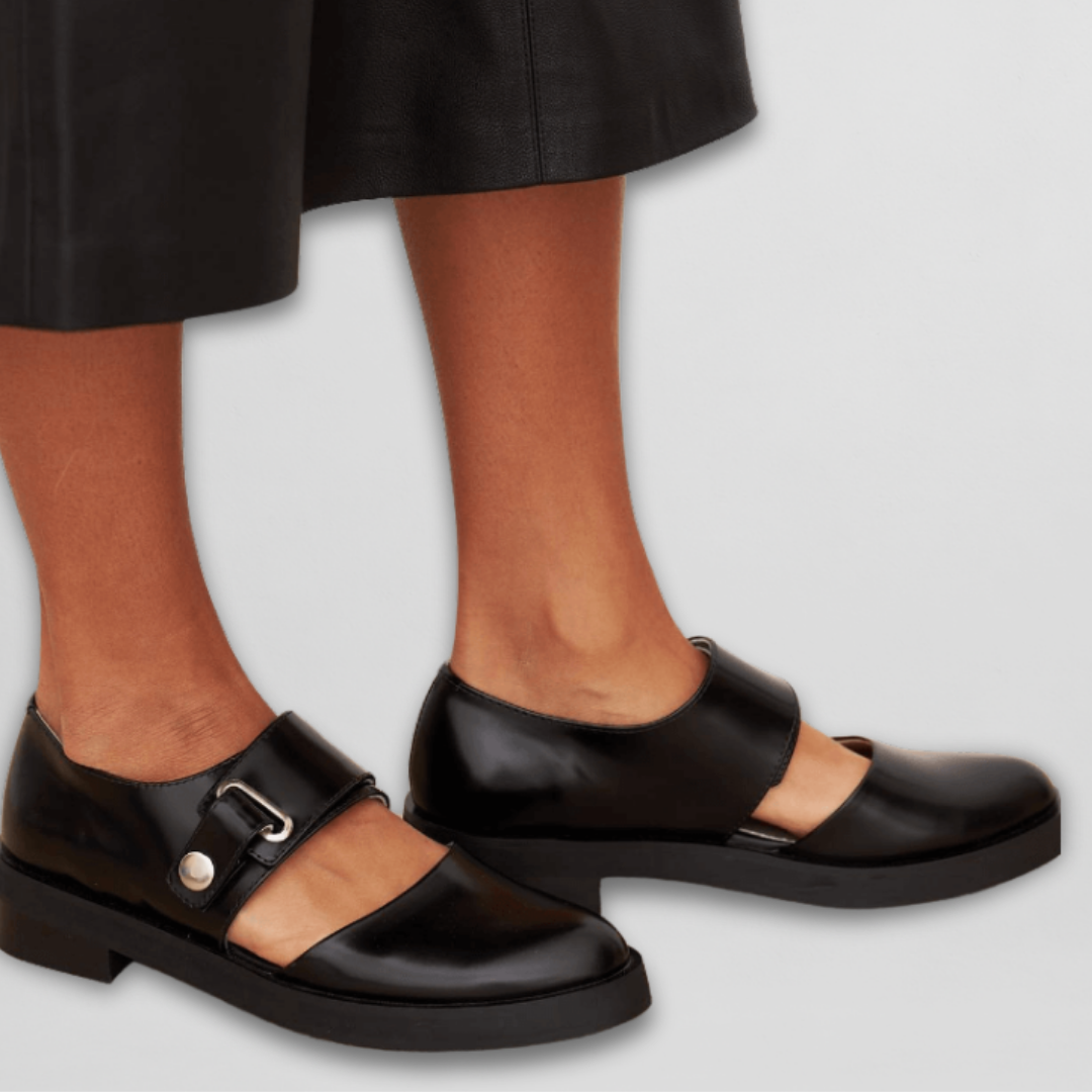 Sara™ - MARY JANES CLASSIQUES AVEC BOUCLE RÉGLABLE