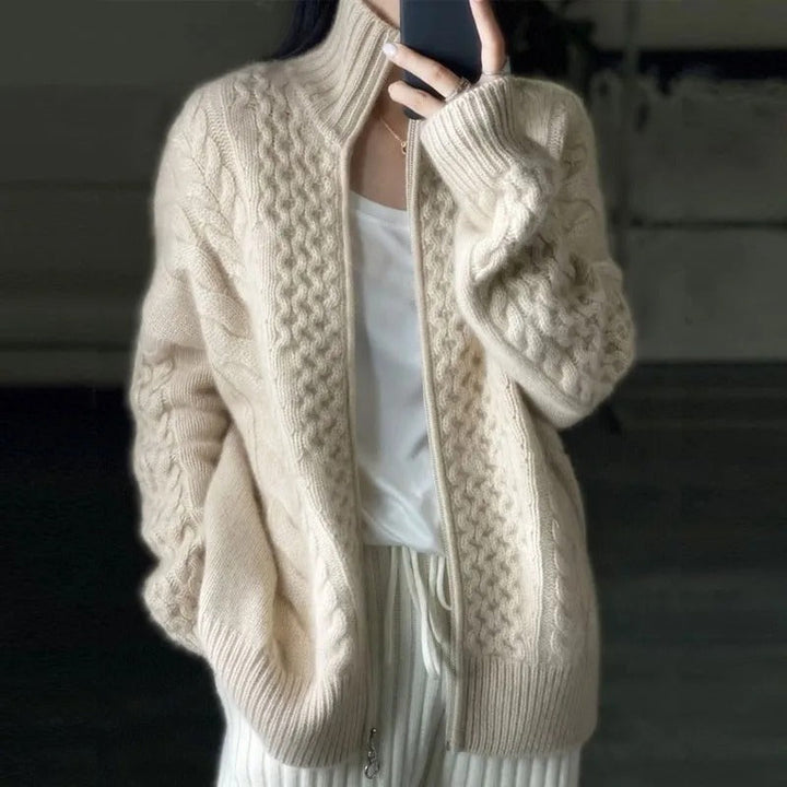 Confortable | Cardigan en maille torsadée