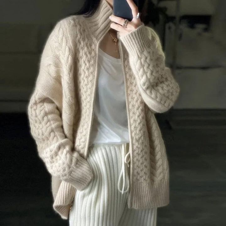 Confortable | Cardigan en maille torsadée